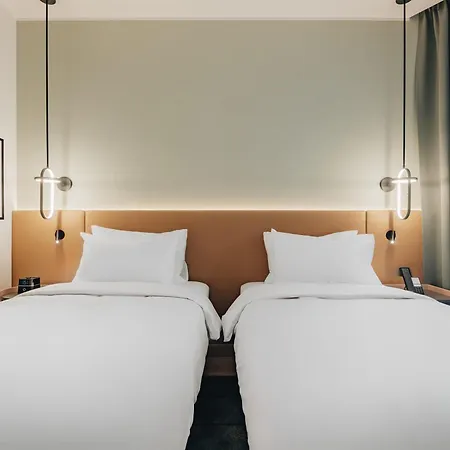Hyatt Place Hotell 4*
